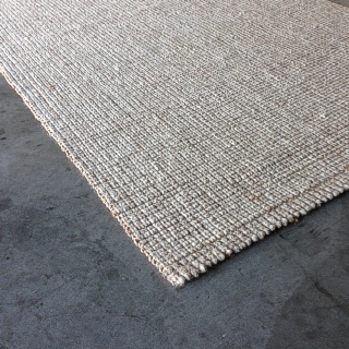 Snowgum Wool and Jute Rug:- Size 3.50 x 4.00 $2920